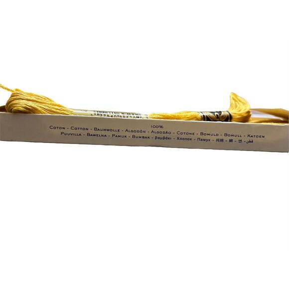 BRAND NEW DMC Floss #3821 STRAW ** 12 Skeins for $10.25 ** Yellow Gold - Picture 9 of 10